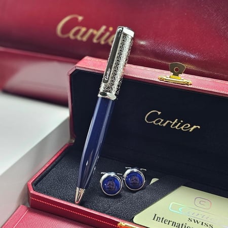 قلم و كبك ماركة كارتير