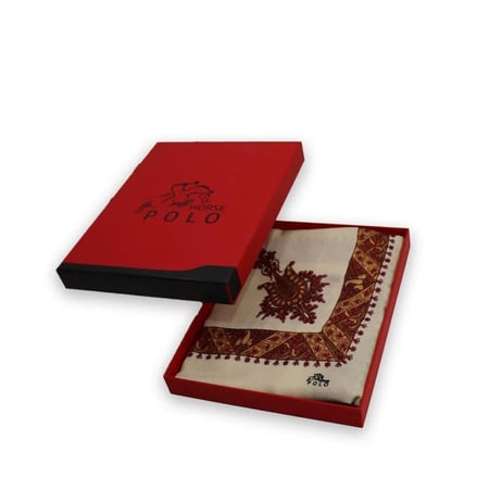 شال كشميري مطرز لون كريمي تطريز أحمر بعلبه فاخرة تجعله هدية مثالية