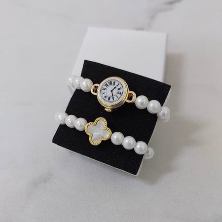 ساعة زينة بنات مواليد-بيبي سوفتنيس