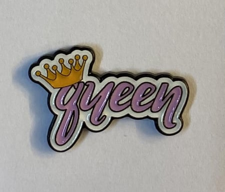 ستيكر معدني queen وردية