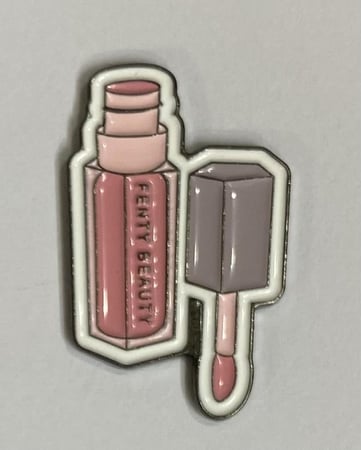 ستيكر معدني قلوس فنتي بيوتي