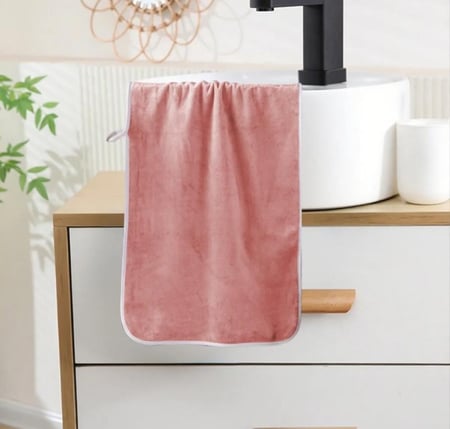 مناشف ناعمة عالية الامتصاص من البوليستر للحمام، عبوة من 2 قطع باللون البنفسجي