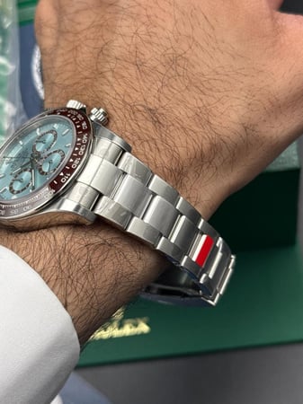 ساعة رولكس ديتونا بلاتينيوم أعلى مكينة سوبر كلون