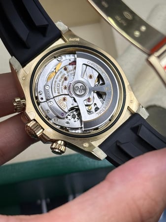 ساعة رولكس ديتونا كوزموقراف أعلى مكينة سوبر كلون