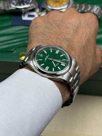 ساعة رولكس بربتشوال أعلى مكينة سوبر كلون