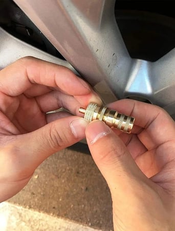 بلف خفض ضغط الإطارات لسيارات الدفع الرباعي