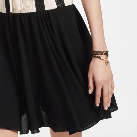 اسورة لوي فيتون