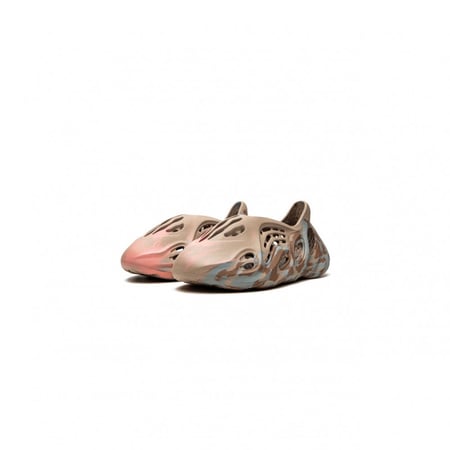 YEEZY FOAM RUNNER "Ararat"