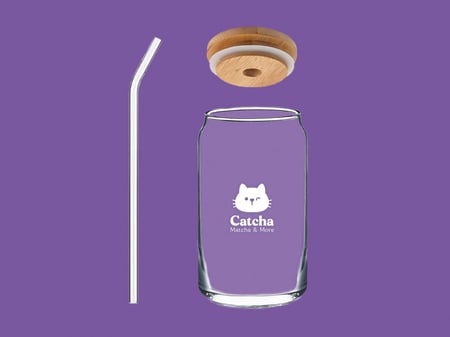 كوب زجاجي شفاف