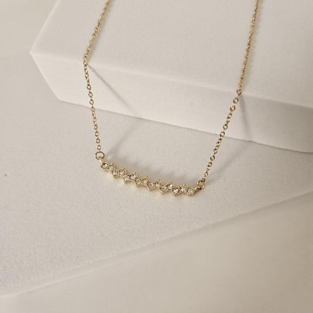 سلسال سراب (لون أبيض)