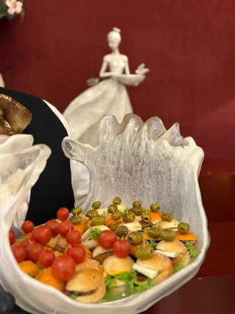 الباقة الكلاسيكية | 300 ضيف