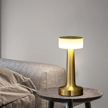 مصباح طاولة ماسي LED بتصميم فاخر يعمل باللمس ويشحن عبر USB 10