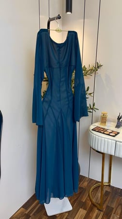 فستان لمار