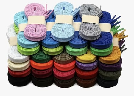 حبال أحذية بعدة ألوان