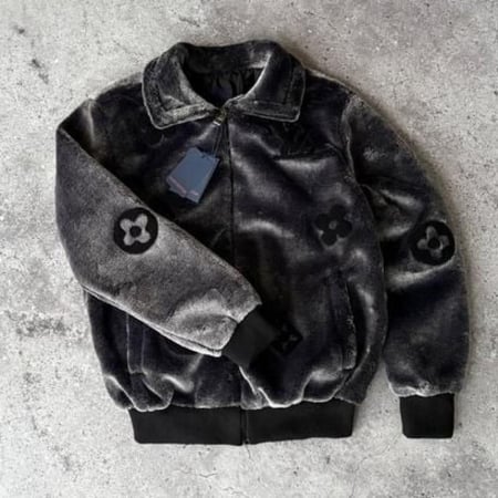 جاكيت لويس فيتون رمادي