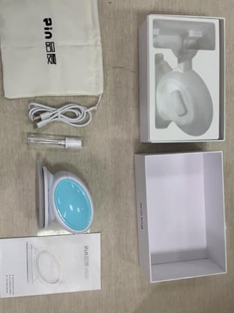 مكواة ملابس لاسلكية محمولة