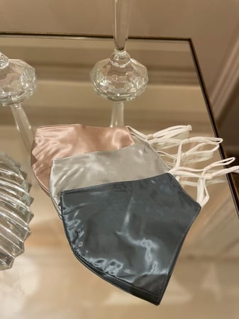 كمامة الحرير الطبيعي - رمادي غامق