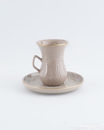 طقم فناجين قهوة وشاهي باللون البيج