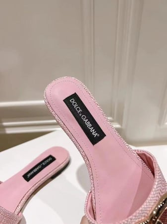 D&G
