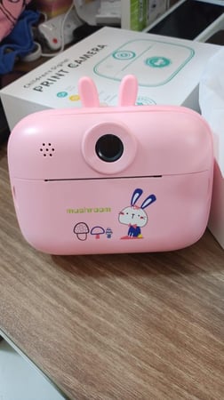 كاميرا طباعه فوريه