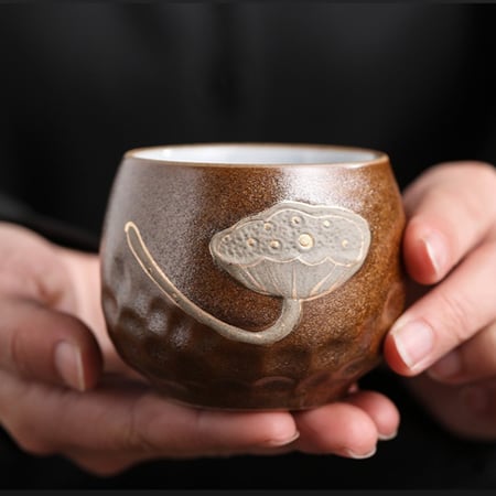 مجموعة 4 أكواب فخارية فخمة برسم ذهبي