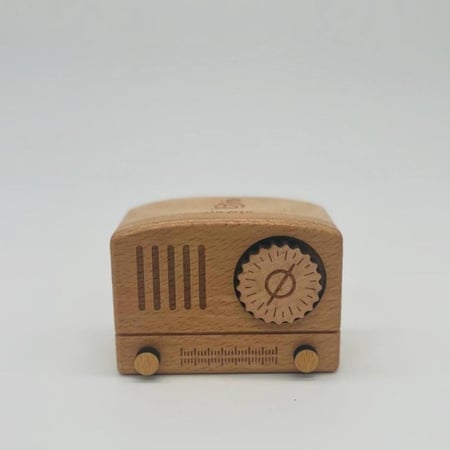 توزيعات صندوق موسيقى يوم التأسيس - راديو