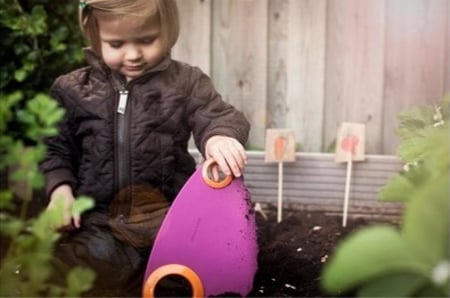 أدوات أطفال