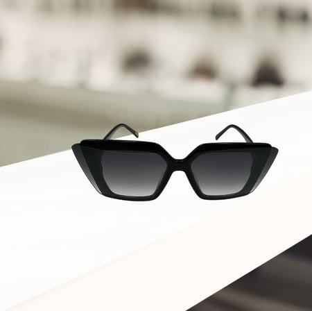 نظارة شمسية هيرموسا كات اي نسائية عصرية