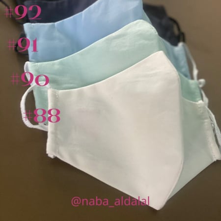 كمامات مزينة بكريستالات (الحبة)