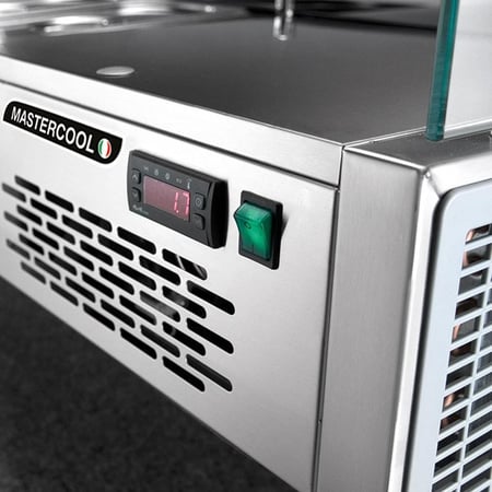 ثلاجة تحضير احترافية من Mastercool –  للمطاعم والمطابخ السريعة 215سم 1\3 VR3215VD