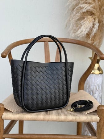 BOTTEGA VENETA MINI TOTE BAG