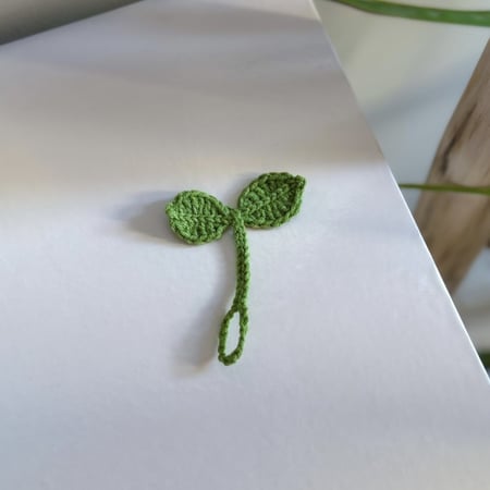 اوراق شجر (اكسسوار للجوال-فاصل كتاب)