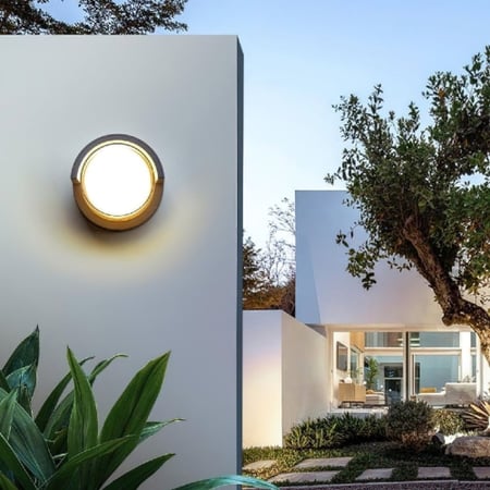 لمبات الحوش الخارجي ليد 12 وات