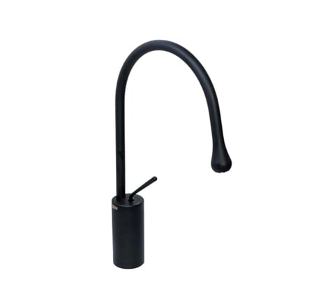 خلاط مغسلة ديكور طويل لون اسود