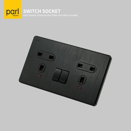 فيش 13 أمبير  ثنائي 14*7 بمفتاح