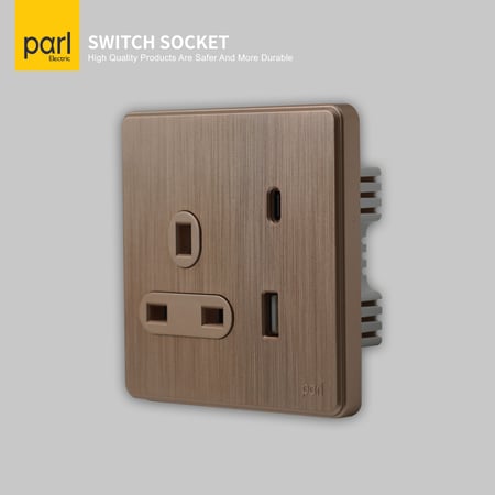 فيش مفرد 13 أمبير بمنفذين شاحن USB و MZ Type C