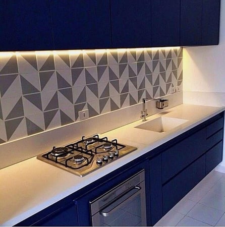 لي زينة ليد لاصق  منقط 50 متر مناسب للبروفايل الليد