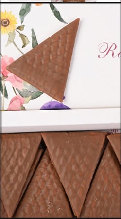 كريب دانتيل تشوكلت