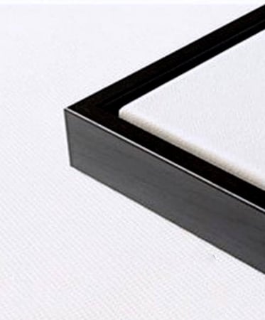 اطار المنيوم اسود