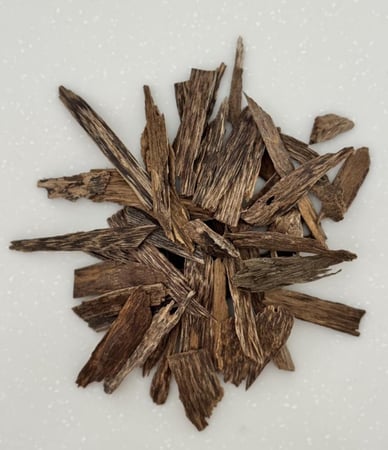 عود كلمنتان قشور غابات