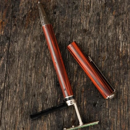 ختم قلم ألماني كلاسيكي - لون خشبي