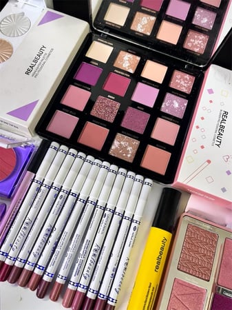 مجموعه مكياج ريل بيوتي