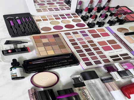 مجموعه مكياج متكامله فاشن نيو