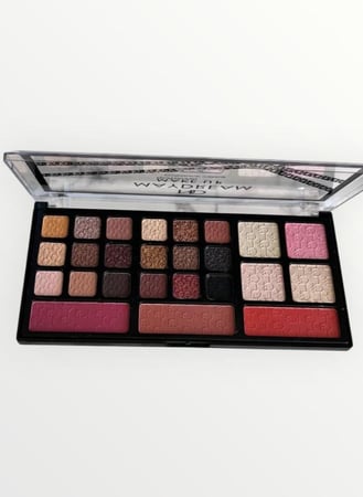 باليت ظل واضاءه وبلاشر مي دريم