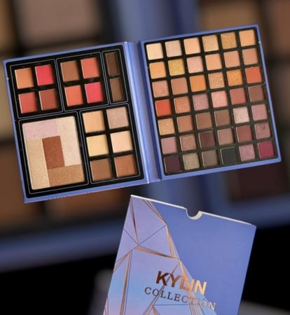 باليت متكامل من كيلين بيوتي لتجربة مكياج احترافية