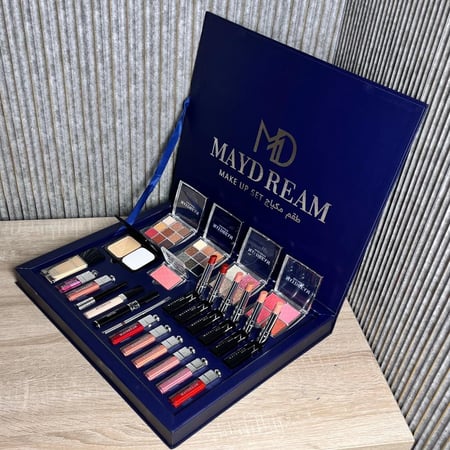 بوكس مكياج بديل ديور الكحلي