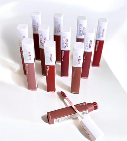 أحمر شفاه Super Stay – 12 لون من هيولا بيوتي