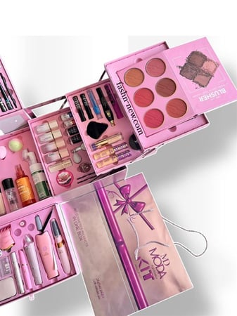 اكبر بوكس مكياج 140 قطعه للعرائس