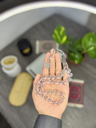 سبحة بكلايت شفافة خيط رصاصي