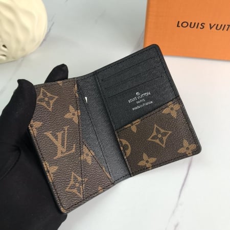 محفظه رجاليه لويس فيتون LV بكامل الملحقات